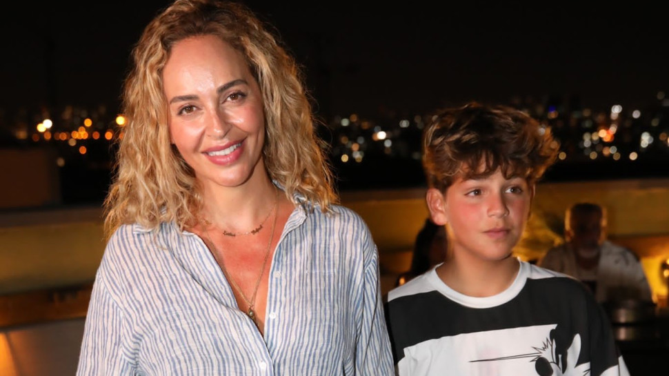 מירי בוהדנה ובנה (צילום: גיא בראון)