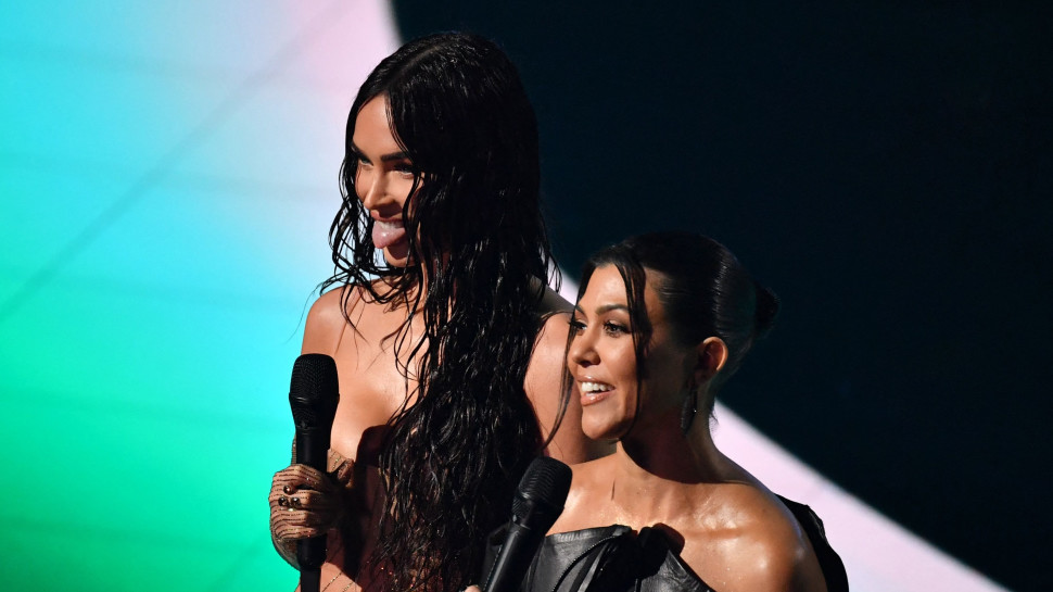 קורטני קרדשיאן, מייגן פוקס (צילום: ANGELA WEISS GettyImages)