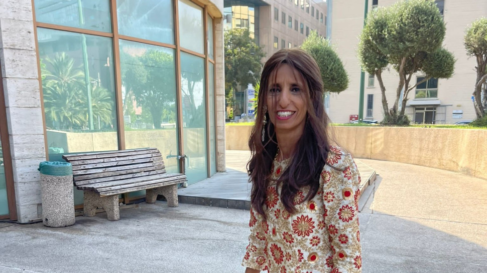 דינה ערמי שמחי אחרי ההדחה (צילום: יח"צ רשת 13)