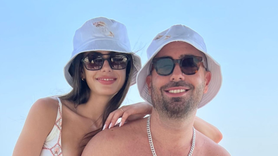 עומר אדם נקי משערות (צילום: צילום מסך אינסטגרם)