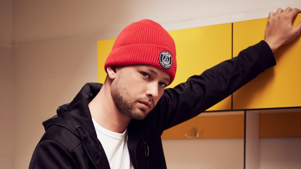 און רפאלי בקולקציית קפסולה קסטרו X פריז סן-ז'רמן (צילום: שרבן לופו)