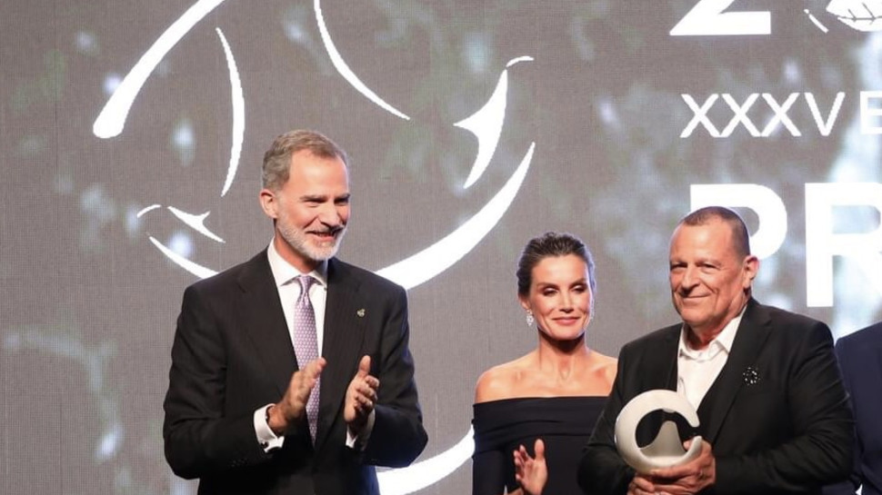 עודד חלף, המלכה לטיסיה והמלך דון פיליפה (צילום: באדיבות קוסנטינו)