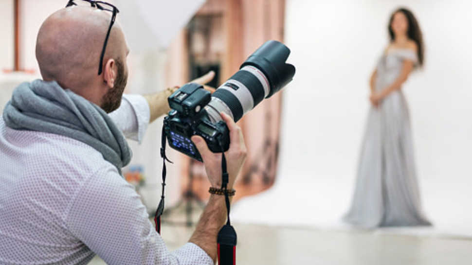 "הציגו בושם בתוך איבר מין נשי": אם הזדעזעתם מקמפיין בלנסיאגה, כדאי שתקראו את זה (צילום: valentinrussanov gettyimages)