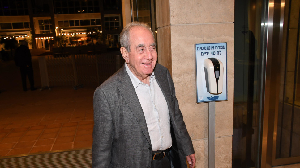 אלפרד אקירוב  (צילום: אביב חופי)