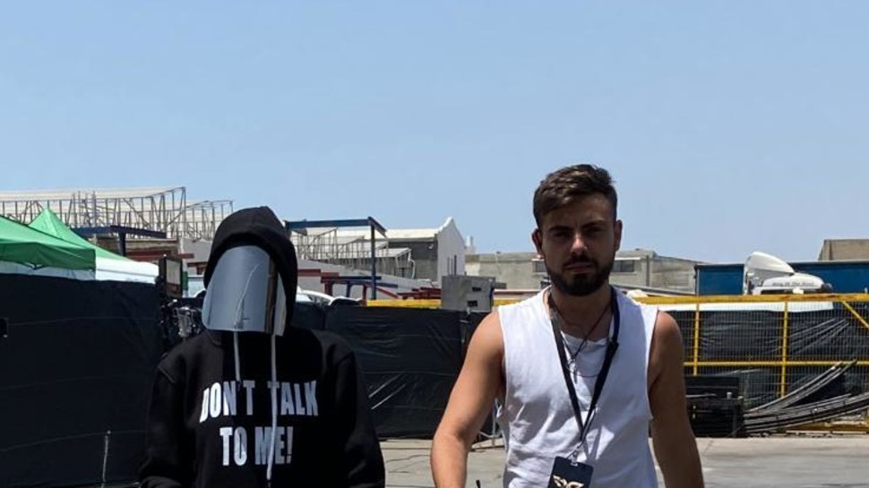 הזמר במסכה (צילום: באדיבות קשת 12)