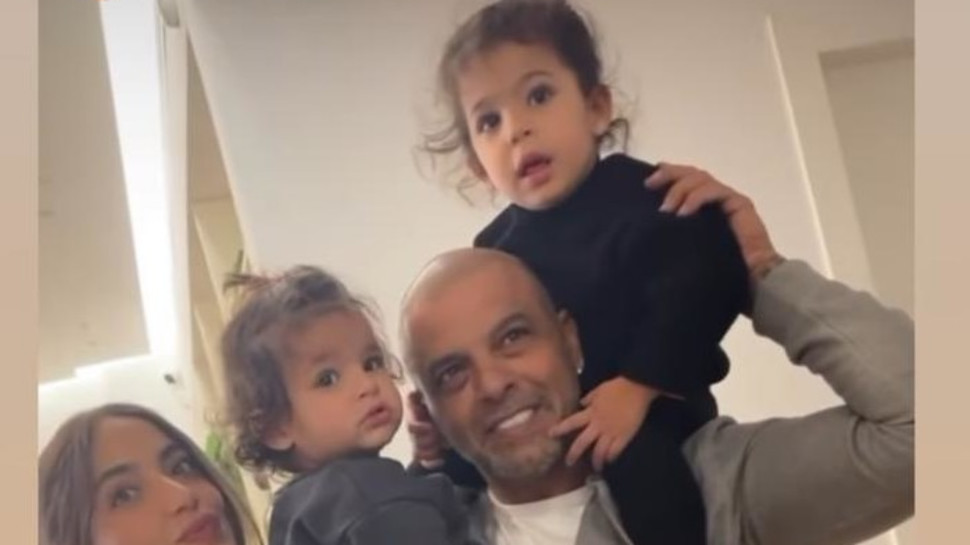 אייל גולן ודניאל גרינברג (צילום: צילום מסך אינסטגרם)