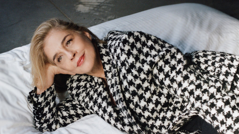 ענת עצמון (צילום: סיימון אלמלם)