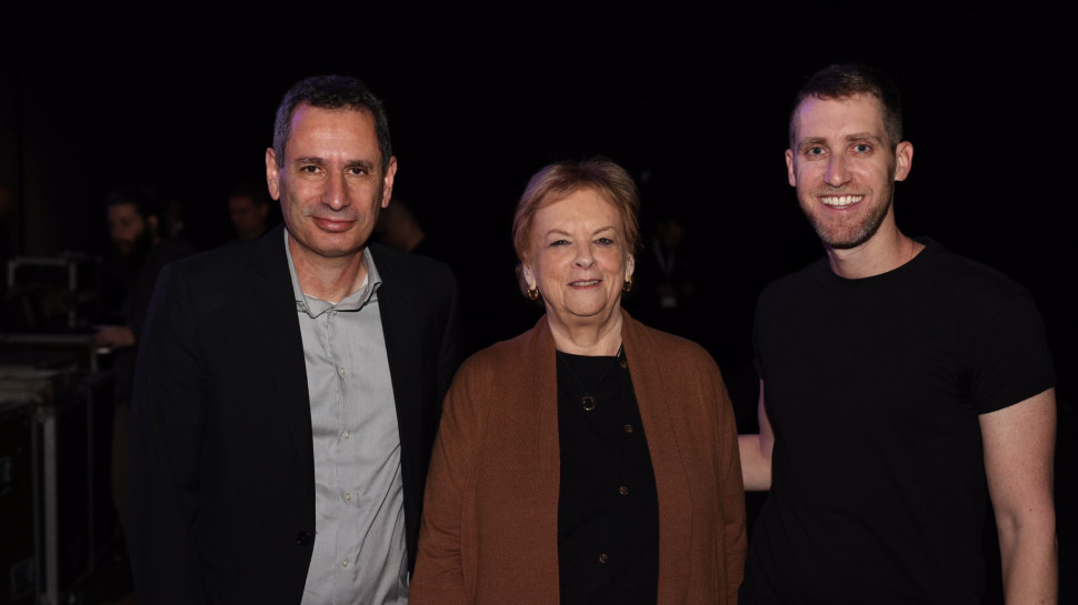 אסף רפפורט, דורית בייניש ועמיר רפפורט  (צילום: גלעד קבלרצ׳יק)