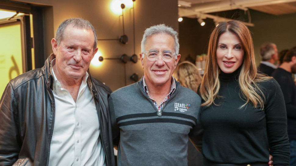 מירי נבו, סילבן אדמס ומאיר שמיר (צילום: ארז עוזיר)