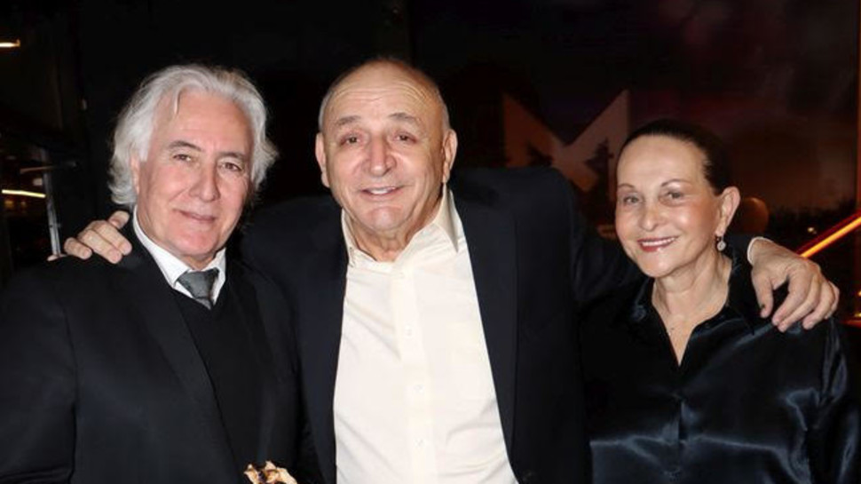 חיה ויצחק תשובה וציון אמיר (צילום: אור גפן)