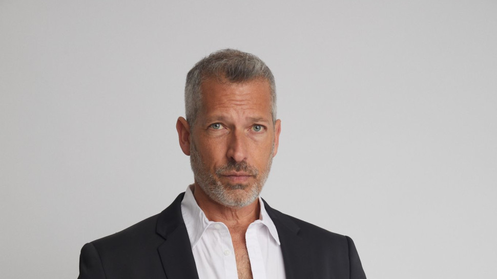 גיא שיקר (צילום: שלומי אלדו, ויז׳ואל ארט)