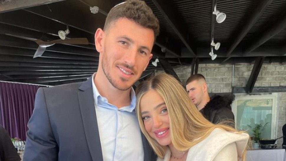 הדר קרקו וליאו בורנשטיין עם בנם הבכור (צילום: צילום מסך אינסטגרם)