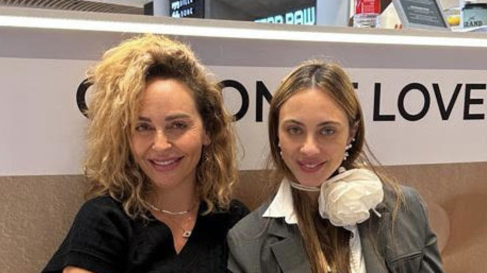 אתי קובו ומירי בוהדנה (צילום: באדיבות COCONUT LOVE)