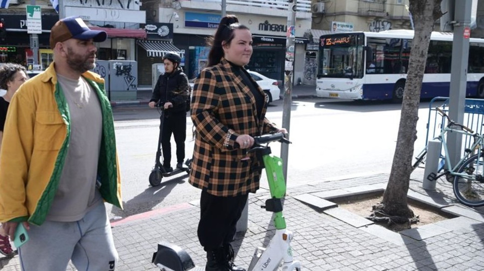 נטע ברזילי (צילום: אבשלום ששוני)