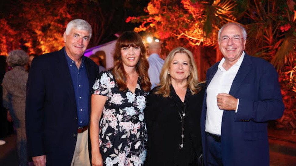 שלומי וטניה פוגל, ציפי לנדאו ויגאל לנדאו (צילום: באדיבות קרן וולף)