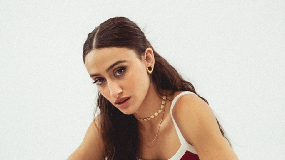 ענבל ביבי (צילום: עמית סליקטר)