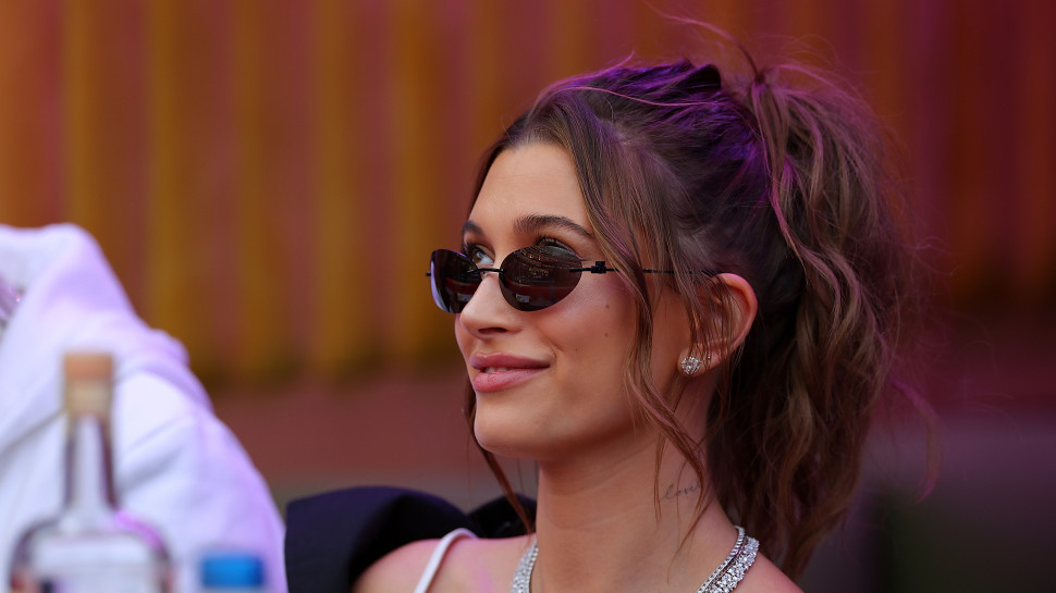 היילי ביבר (צילום:  Kevin C. Cox/Getty Images)