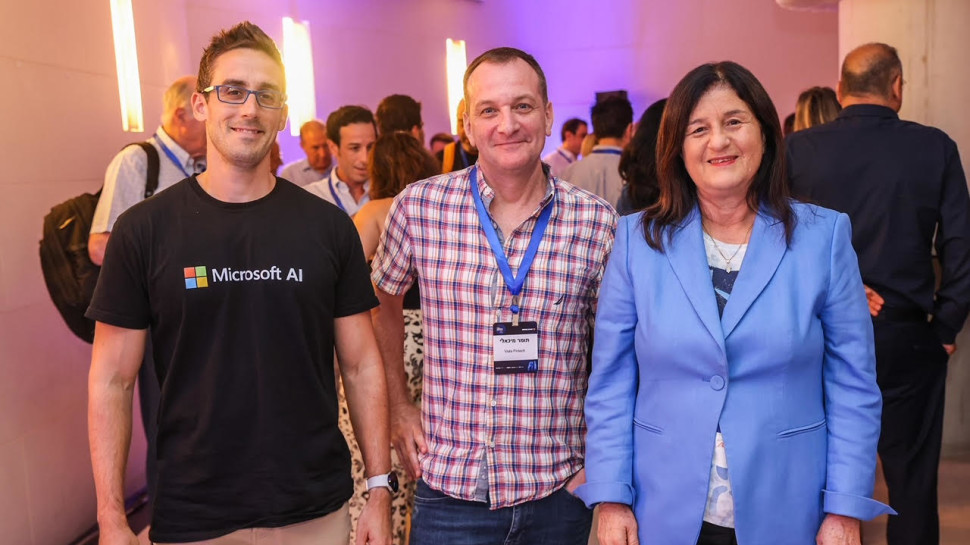 סמדר ברבר-צדיק, תומר מיכאלי ואריאל נגרין  (צילום: אייל טואג)