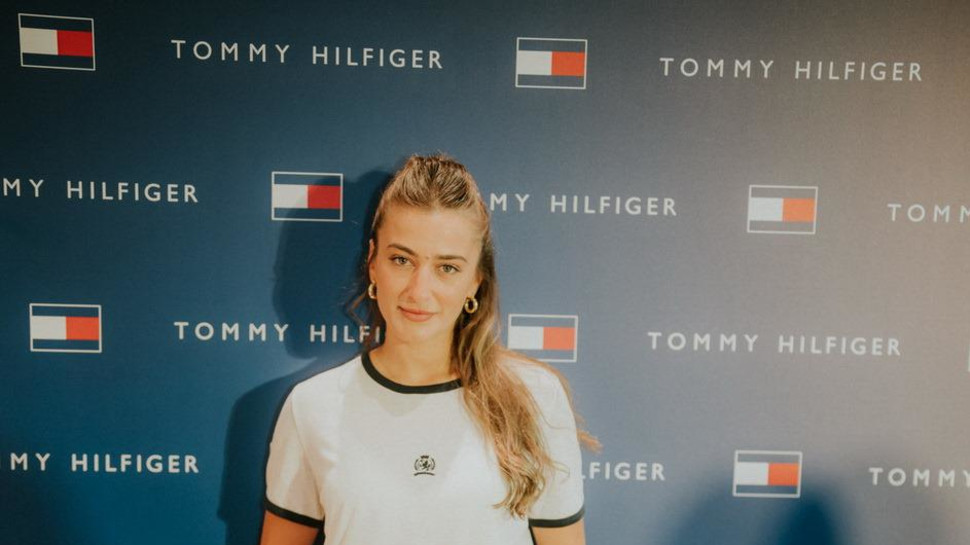 גל מלכה באירוע השקת הקולקציה החדשה של TOMMY HILFIGER (צילום: דנה קופל,איה ואבי צלמים)