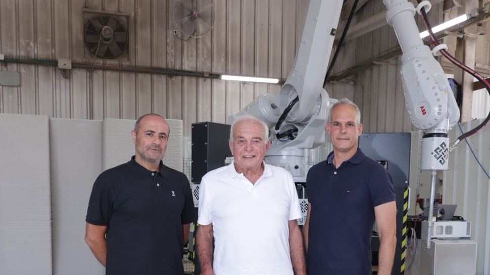 צביקה אקרשטיין, גיורא אקרשטיין ואהוד דנוך  (צילום: שוקה כהן)