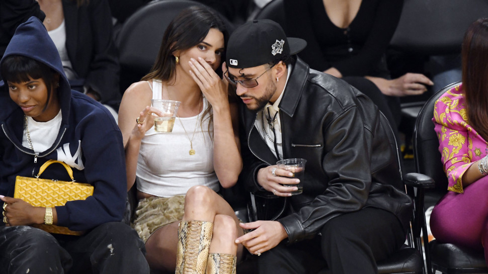 קנדל ג׳נר, באד באני (צילום: Kevork Djansezian gettyimages)