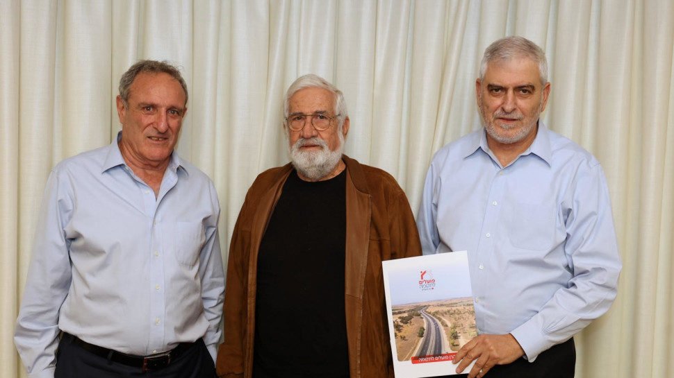 דב קוטלר, עמרם מצנע, ראובן קרופיק (צילום: אביב גוטליב)