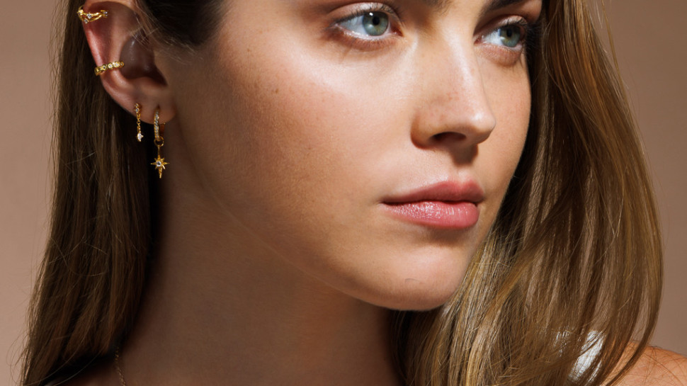 שרשרת חי של שלומית אופיר (צילום: דניאל ישר)