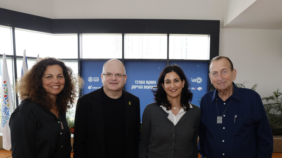 רון חולדאי, שירלי רימון ברכה, גיל שויד, הלה אורן (צילום: גיא יחיאלי)