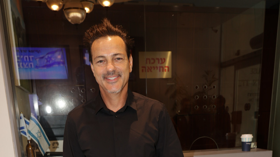 אקי אבני (צילום: רפי דלויה)