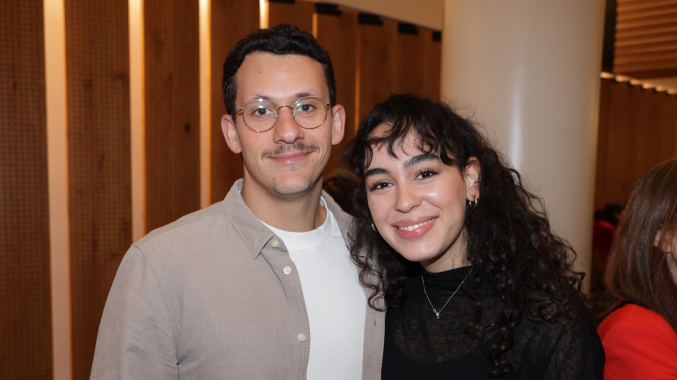 נועם קליינשיין והחבר החדש (צילום: רפי דלויה)