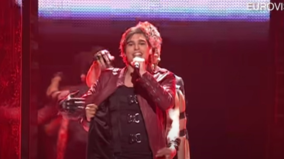 אריק סעדה באירוויזיון 2011 (צילום: צילום מסך יוטיוב,מתוך אירוויזיון 2011)
