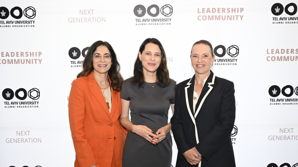 ענת רמתי- שעשוע, תמר איש-שלום, דפנה מיתר-נחמד (צילום: שי פיירשטיין)