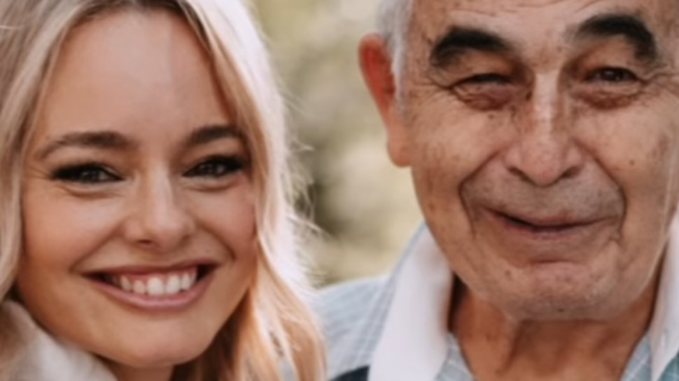 יעל בר זוהר ואביה מנחם (צילום: צילום מסך מתוך האינסטגרם)