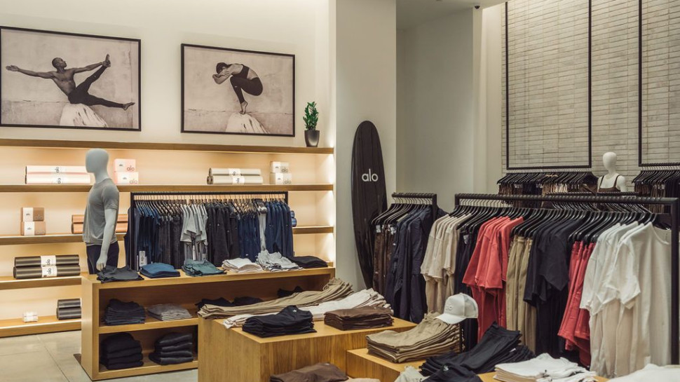 אלו יוגה חנות חדשה בקניון עזריאלי מול הים אילת  (צילום: יחצ)