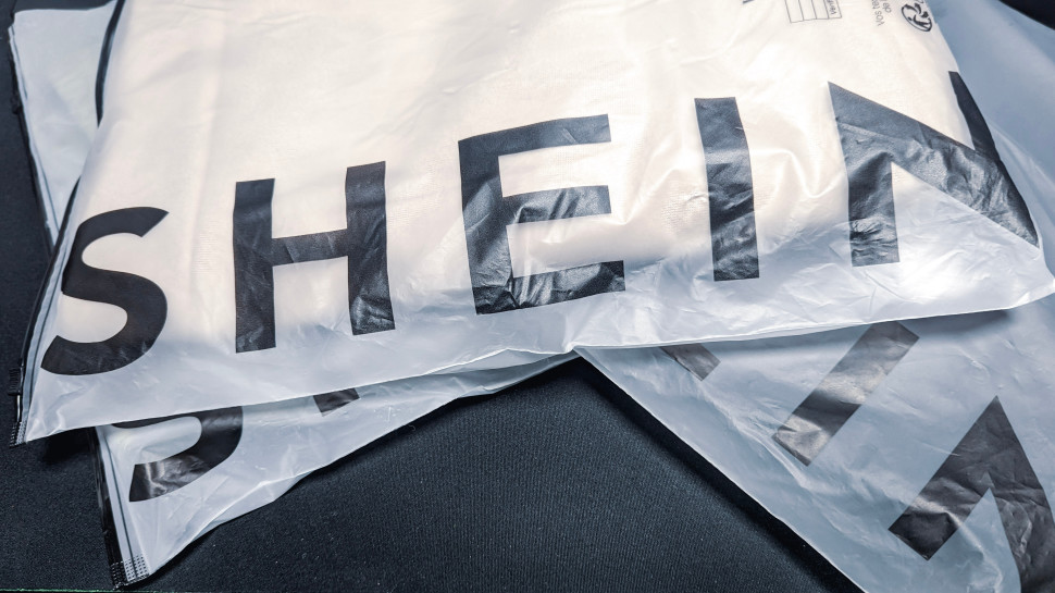 shein (צילום: AdobeStock)