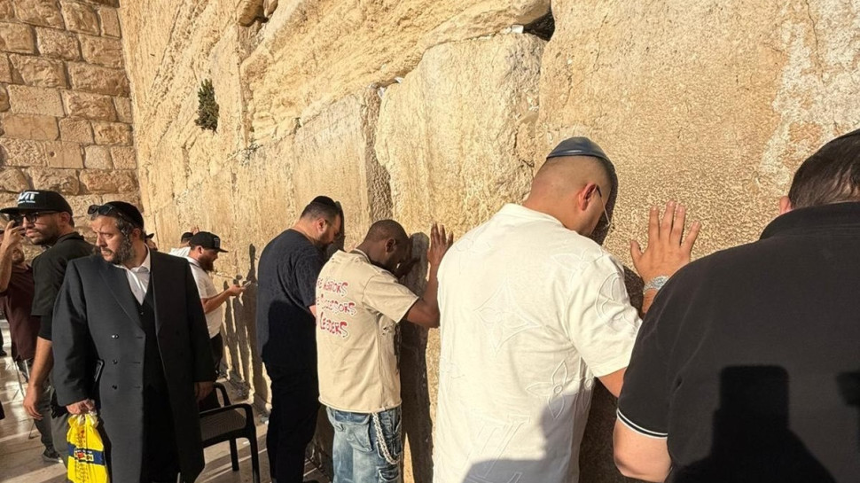 פלויד מייוות'ר בכותל (צילום: באדיבות: איציק אוחנה כיכר השבת והרבנית של האינסטגרם)