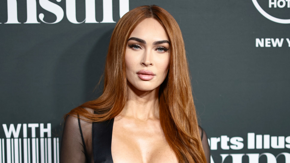 מייגן פוקס (צילום: Dimitrios Kambouris/Getty Images for Sports Illustrated Swimsuit)