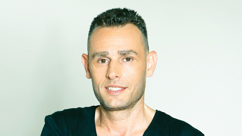 מושיק עפיה, "אשמח לשתף איתו פעולה בשירים חדשים" (צילום: גיא כושי ויריב פיין)