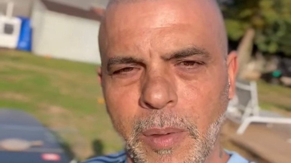 אייל גולן בסרטון ההתנצלות (צילום: מתוך האינסטגרם של אייל גולן)