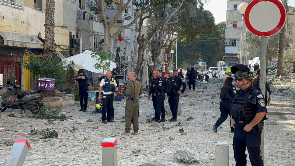 זירת נפילה בחיפה (צילום: דוד סבג)