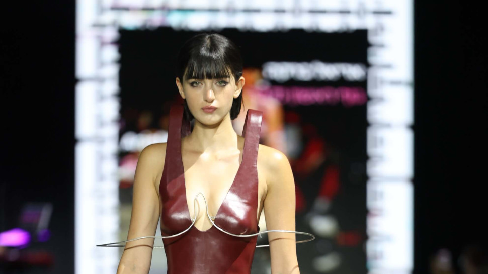 אריאל ברקה בתצוגת האופנה של שנקר (צילום: רפי דלויה)