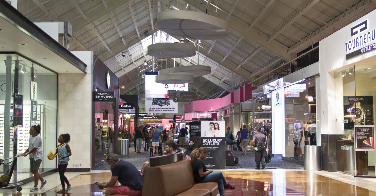 Tourneau sawgrass shop
