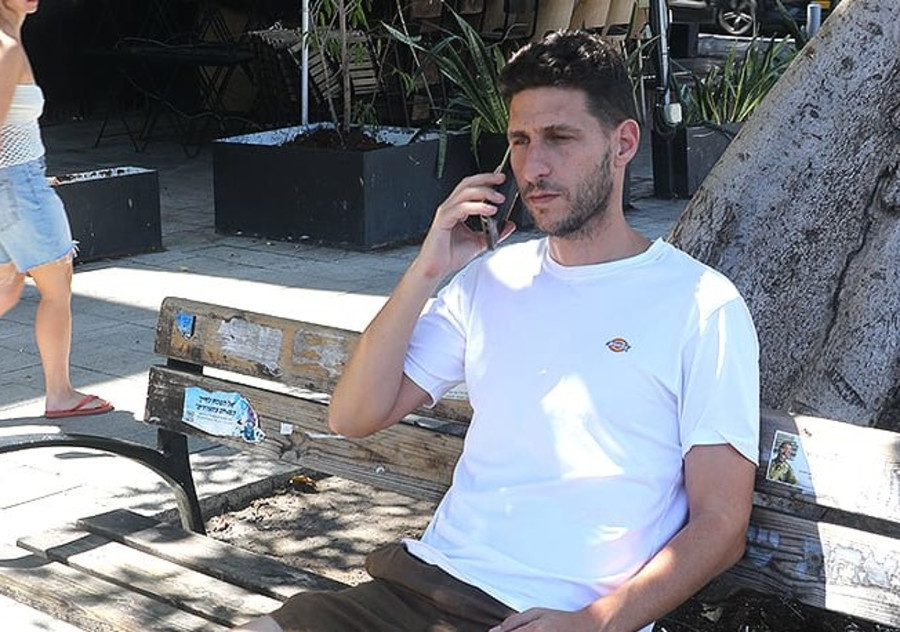 עומרי מניב (צילום: פול סגל)