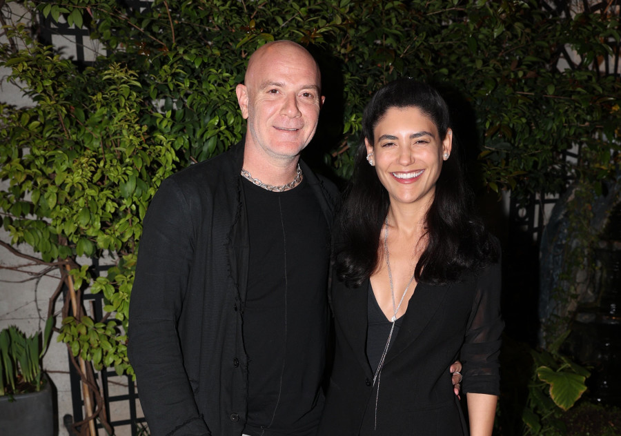 שלמור שטרוזמן ובעלה עוז לוי (צילום: אור גפן)