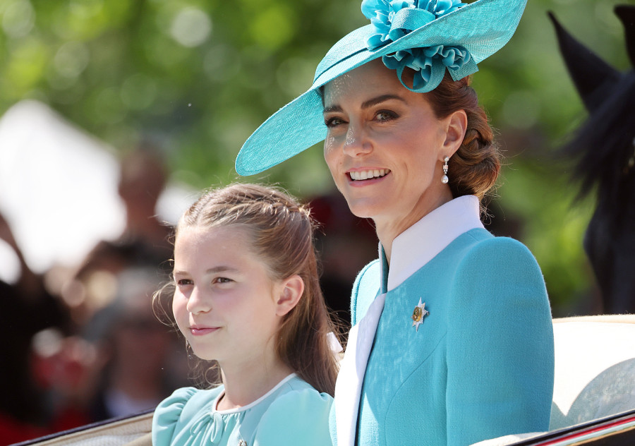 קייט מידלטון והנסיכה שארלוט  (צילום:  Neil Mockford/Getty Images)
