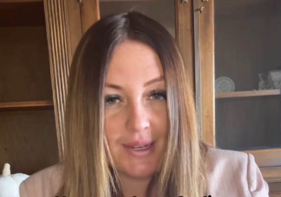 קלואי סמית (צילום: אינסטגרם)