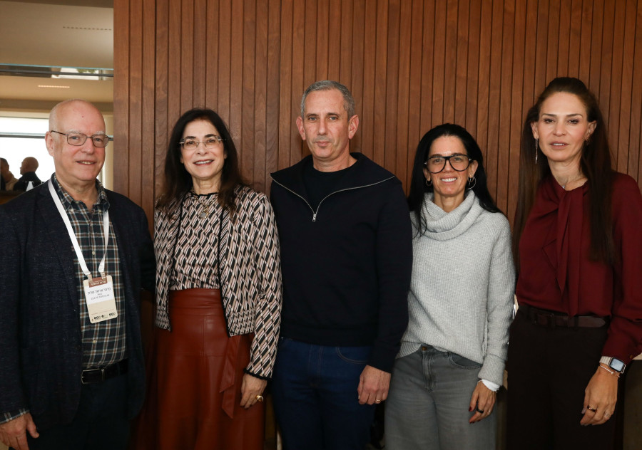 יפעת אורון, יסמין לוקץ', דניאל הגרי, דפנה מיתר–נחמד ואריאל פורת (צילום: יעל צור)