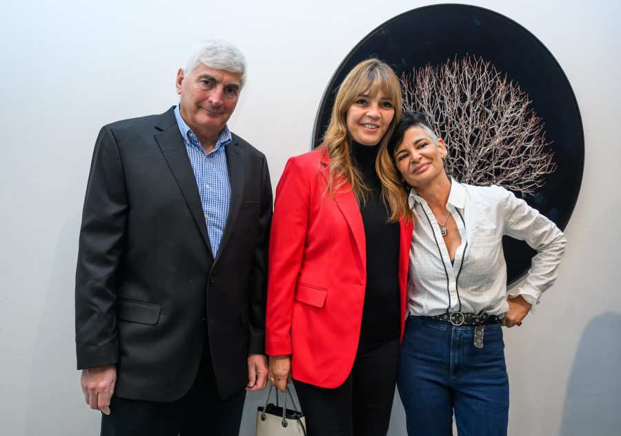 טל שוחט, ציפי ויגאל לנדאו (צילום: יובל יוסף)