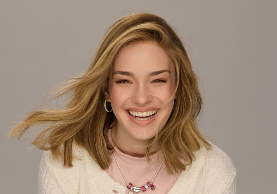 אמונה זינגבוים בקמפיין לפנדורה (צילום: שי פרנקו)