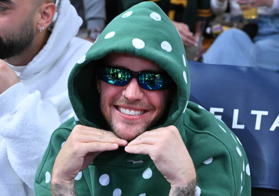 ג'סטין ביבר (צילום: Allen Berezovsky/Getty Images)